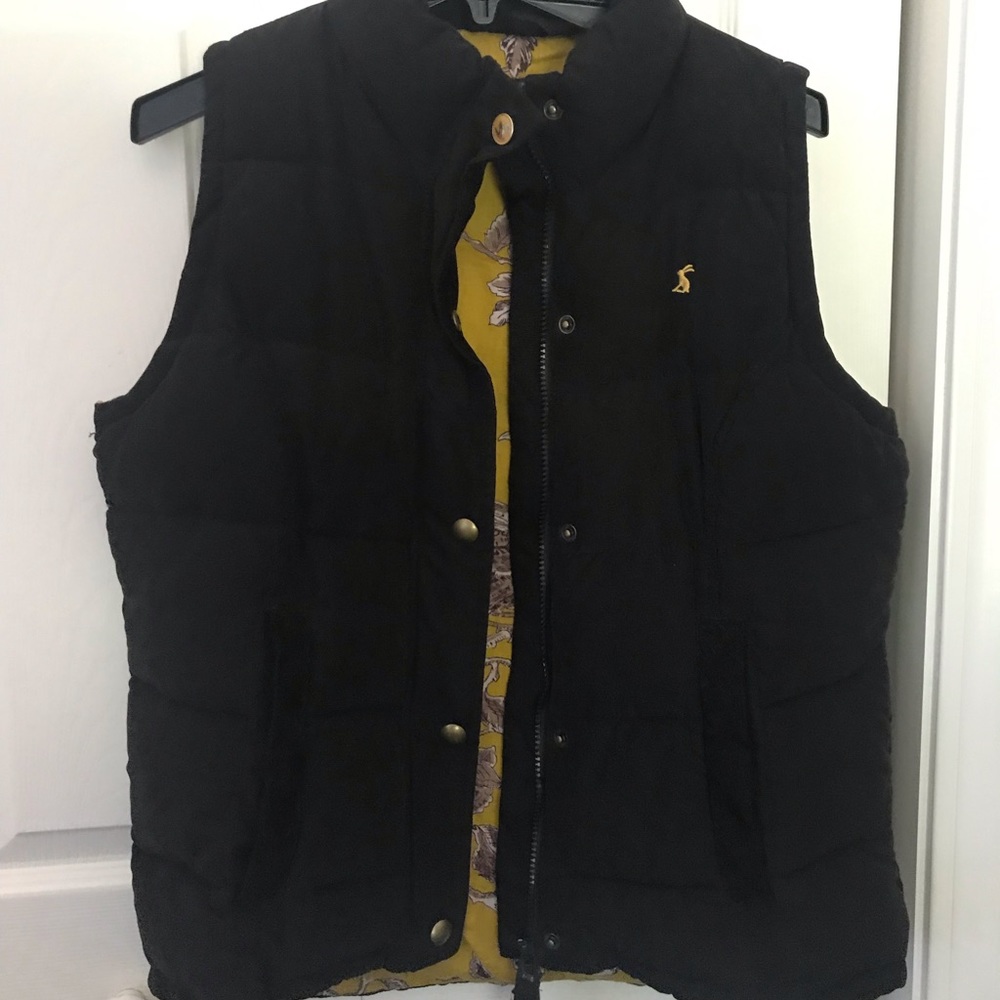 Joules black vest so cute! Us10